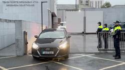 Van believed to be carrying Robert O’Connor leaves Drogheda District Court News Clip