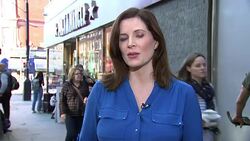 Cabin crew prioritised aircraft landing procedures over defibrillator in teenagers fatal allergic reaction to Pret A Manger sandwich Stock Footage