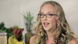 5 Foods That Help Prevent Cancer Instructional Video