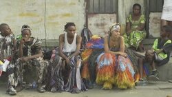 CLEAN : DR Congo: rubbish bins inspire Kinshasa performers News Clip