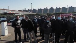 CLEAN : Staff react after French foundries group declares bankruptcy News Clip