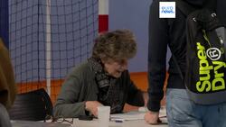 Turnout at 5pm is nearly 60% in second round of French election Instructional Video