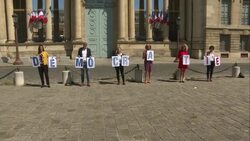 CLEAN : Ecuador: Virus crisis leave COVID-19 patients relatives in debt News Clip