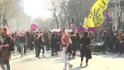 CLEAN : A thousand demonstrators in Paris against racism and police violence News Clip