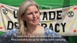 Climate activists at Windsor Home Park have 'no plans' to storm castle News Clip