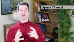 Effective Communication Skills When You're New to a Group or Team Instructional Video