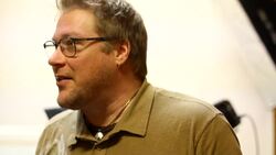 Top 4 Studio Photography Tips Instructional Video