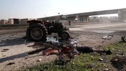 CLEAN : Syrian paramedics at the scene of a reported Russian strike on Idlib News Clip