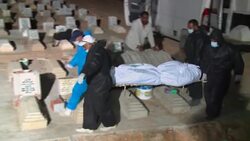 CLEAN : Tunisia: Burial of migrants after the sinking of their boat News Clip