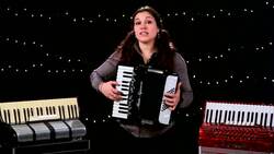 How to Play Swells on Accordion Instructional Video