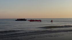 Migrant dies trying to cross Channel to reach UK News Clip