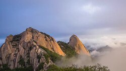 Timelapse of Sunrise at Bukhansan Mountain in Seoul City.Bukhansan National Park,South Korea. Stock Footage