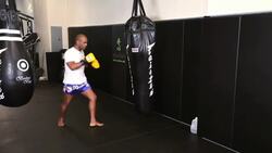 How to Do a Muay Thai Kickboxing Bag Workout Instructional Video