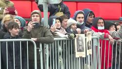 VOICED : Rusia defenderá "firmemente" sus intereses, dice Putin en conmemoración de victoria de 1945 News Clip