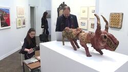 CLEAN : Outsider art fair hits Paris News Clip