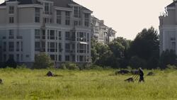 Exploring Tianducheng, The Ghost Town Paris of China Instructional Video