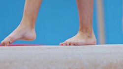 High Five Facts - Bones Choca Esos Cinco - Huesos Instructional Video