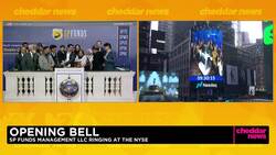 Stocks Rise As Market Looks to Extend Winning Streak Year-End News Clip