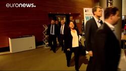 Merkel is ‘problematic’ – EU politicians react to fourth Chancellor bid News Clip