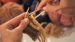 How to Distribute Stitches on Double-Pointed Needles Instructional Video