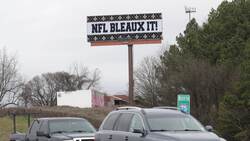 Billboards protest missed call in Rams-Saints game Instructional Video