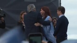 CLEAN : Argentinas Fernandez Kirchner duo bring election campaign to a close News Clip