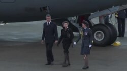 CLEAN : Plane carrying Queen Elizabeth II's coffin arrives in London News Clip