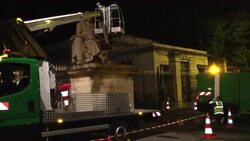 CLEAN : FILE: Activist on trial after defacing Colbert statue front of French parliament News Clip