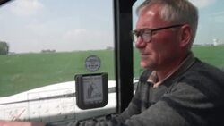 VOICED : La orina humana, un fertilizante inesperado pero efectivo y menos contaminante News Clip