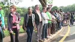 VOICED : Tributo a Mandela en capital blanca del a News Clip