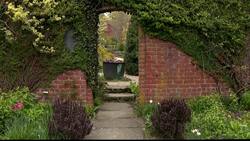 Find inspiration, respite at Hollister House Garden News Clip