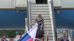 CLEAN : US First Lady Jill Biden arrives in Slovakia News Clip