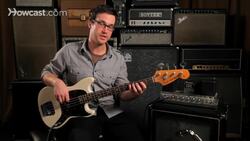 How to Play a C Sharp / D Flat Minor Triad on Bass Guitar Instructional Video