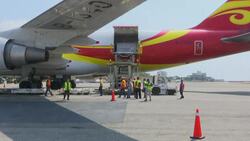 Chinese plane with cargo of hospital equipment arrives in Venezuela Instructional Video