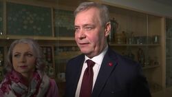 SDP Party leader votes, Helsinki voters react Instructional Video