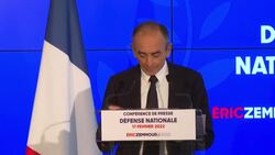 CLEAN : French poll hopeful Zemmour vows to leave NATO military command if elected News Clip