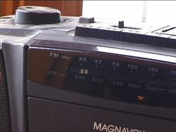 Light: Electromagnetic Waves Instructional Video