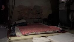 CLEAN : Ukraine: after Russia's siege, Chernigiv littered with wreckage News Clip