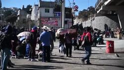 CLEAN : Indigenous communities block roads in Guatemala to demand president's resignation News Clip