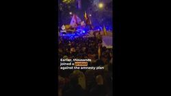 Thousands protest against Catalan amnesty in Spain News Clip