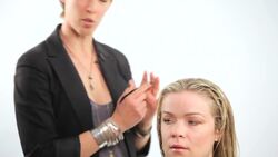 How to Make a Zigzag Part in Your Hair Instructional Video