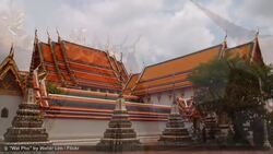 Visiting Wat Pho Instructional Video