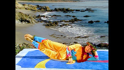 HOLD YOUR TOES! Instructional Video