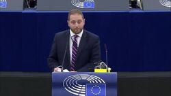 EU Parliament votes for single charger for mobile devices News Clip