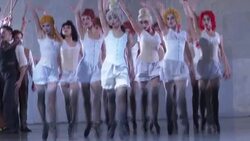 CLEAN : France: Virtual reality invites itself into a ballet, a world first News Clip