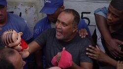 Rio family buries girl killed by stray bullet; police blamed Instructional Video