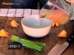 How to Make Egg Drop Soup Instructional Video