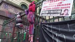 CLEAN : "¡Nos matan!": mujeres marchan contra violencia de género y piden justicia en Bolivia News Clip