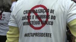 Brazilians demonstrate in support of 'Car Wash' Instructional Video