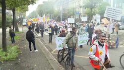 CLEAN : Protesters march in Strasbourg to demand new agricultural policy News Clip